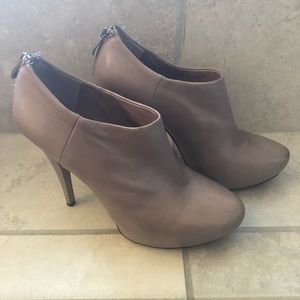 Vince Camuto nude leather booties